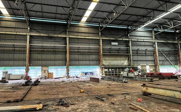 UZ Construction About